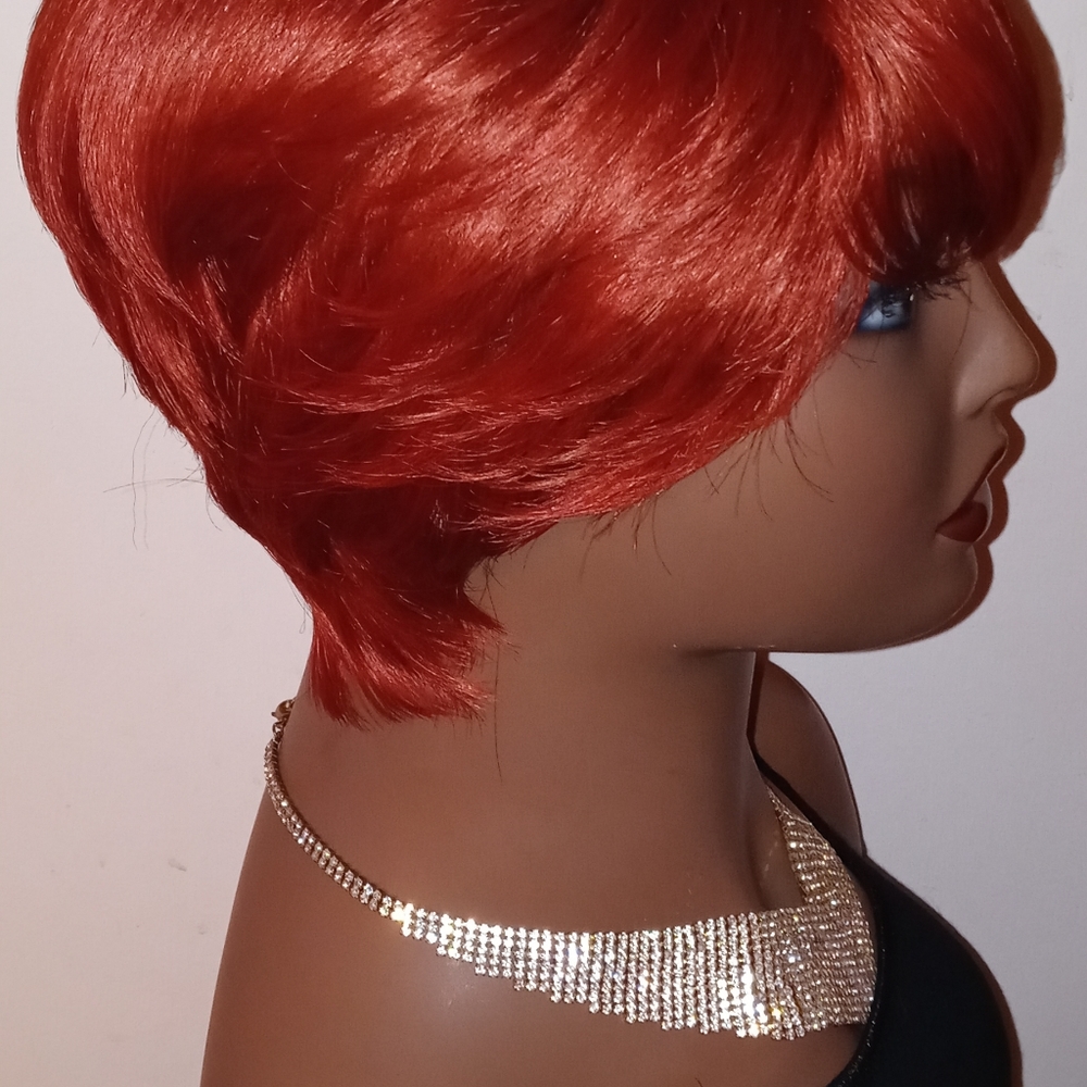 Short cut pixie wig - Picture 2 of 5